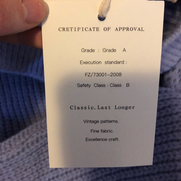 Lavender sweather - Picture 4 of 7